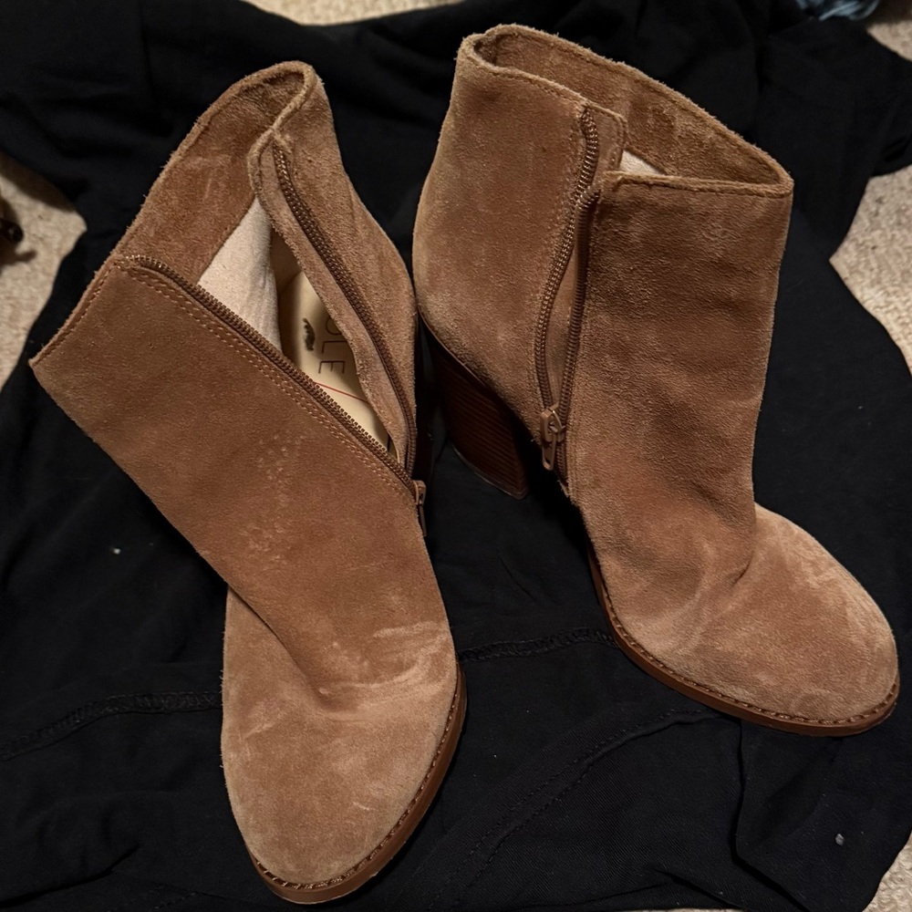 Sole Society Brown Suede Ankle Booties